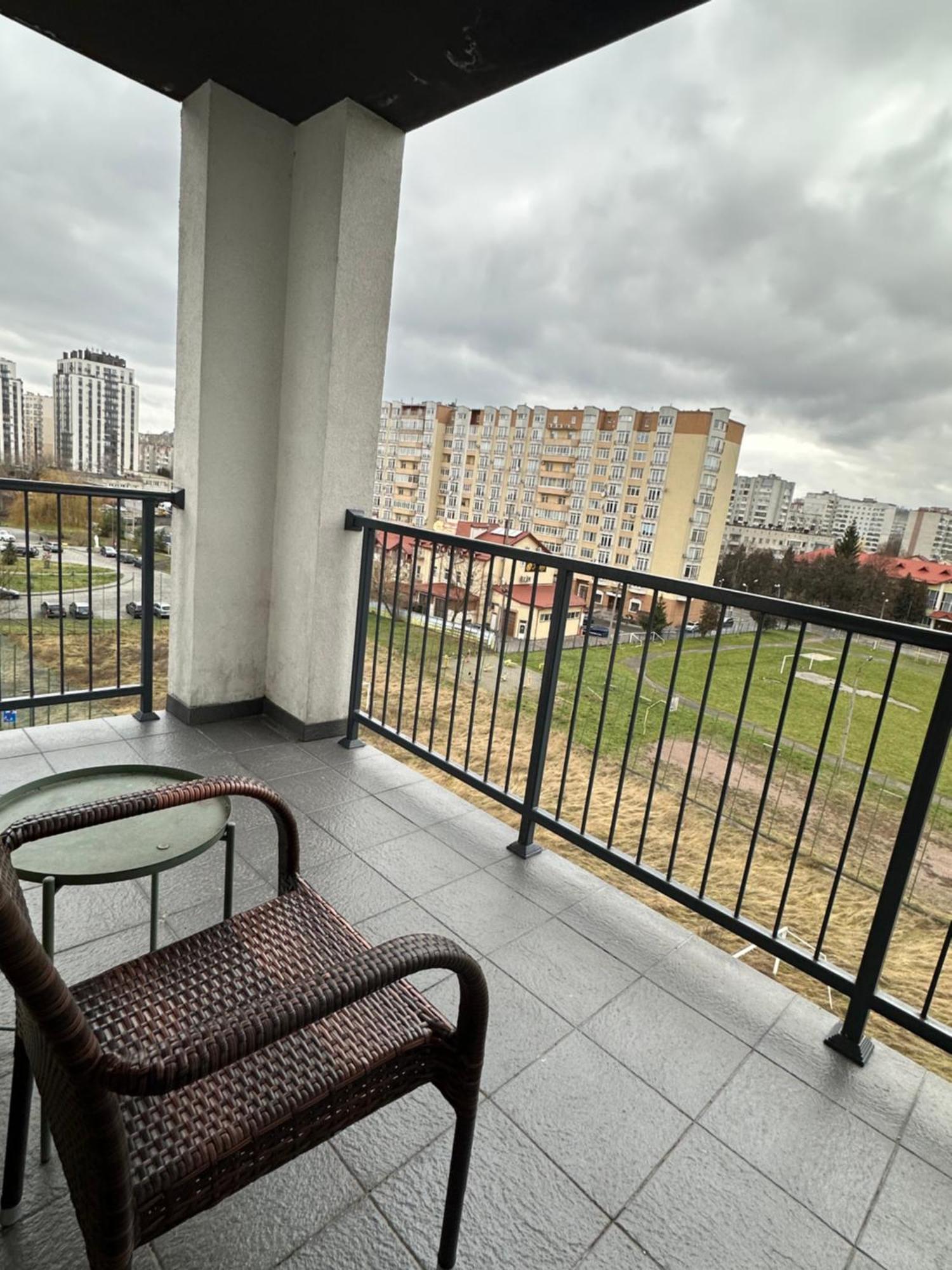 Appartamento Avalon On Lypynskogo Street Leopoli Esterno foto