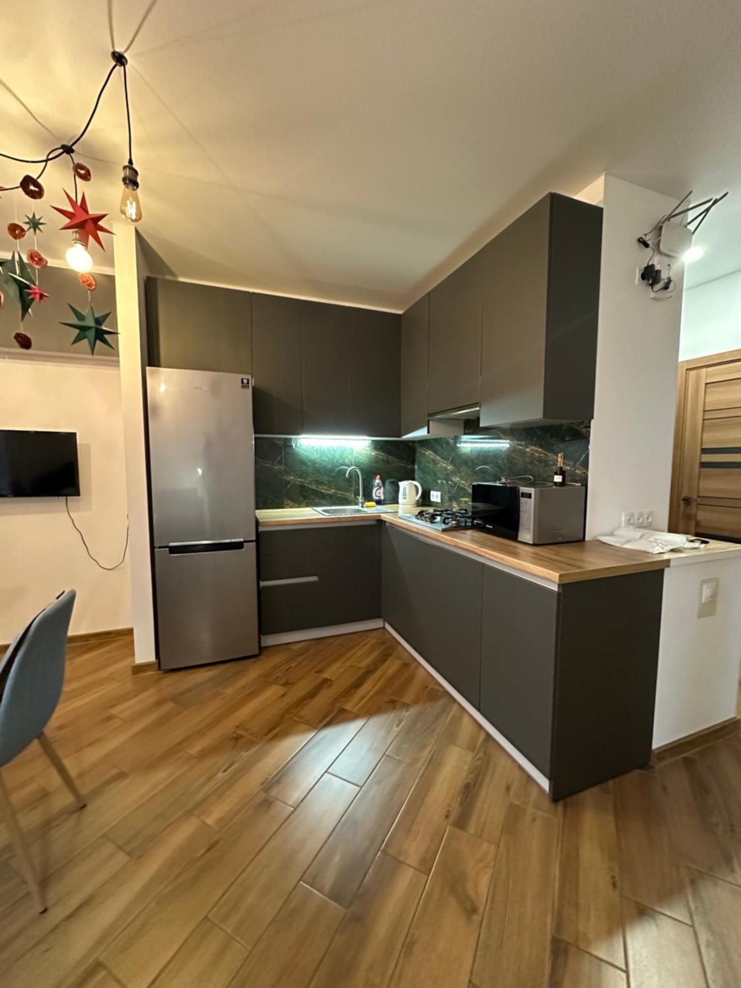 Appartamento Avalon On Lypynskogo Street Leopoli Esterno foto